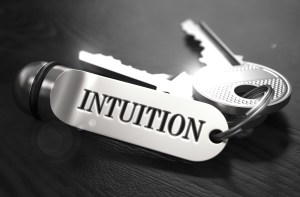 using your intuition to make decisions, use your intuition, tips for following your intuition, following your gut